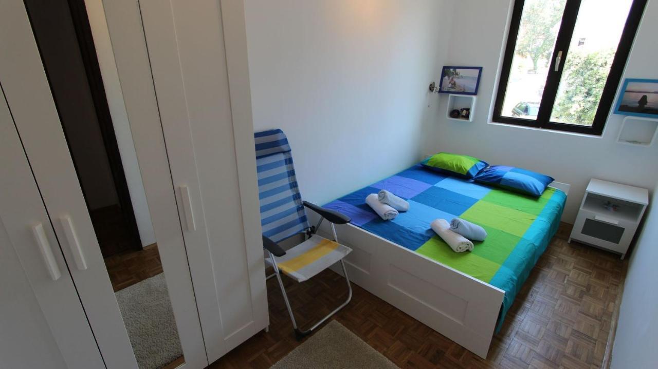 Apartment in Malinska/Insel Krk 13204 Bagian luar foto