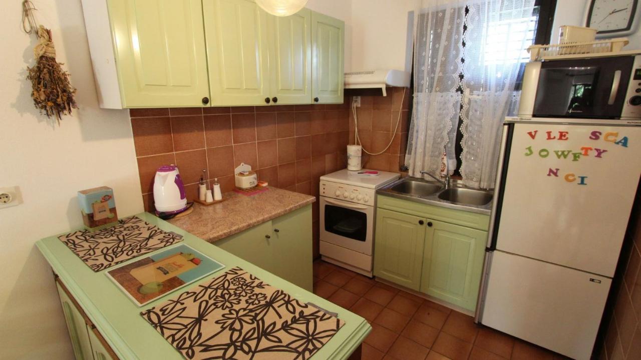 Apartment in Malinska/Insel Krk 13204 Bagian luar foto